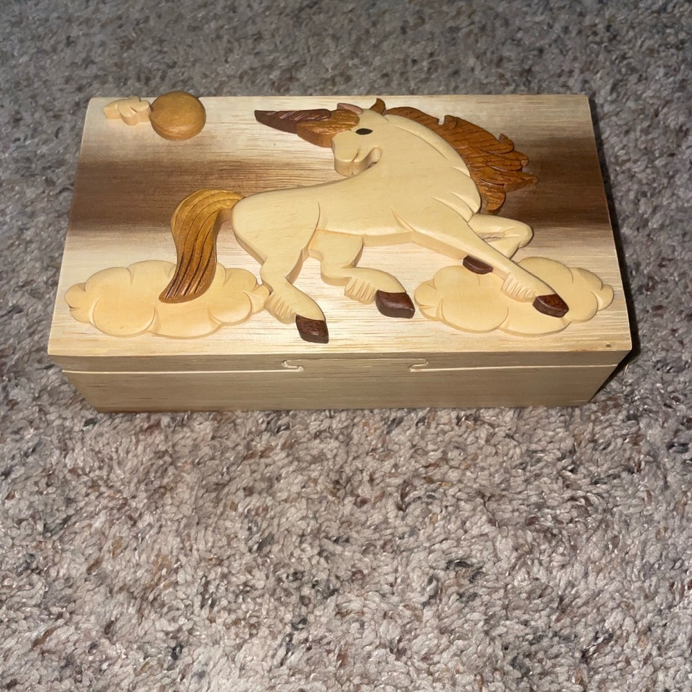 Carver Dan Puzzle Box - Unicorn- Handcrafted Wooden Keepsake gift box